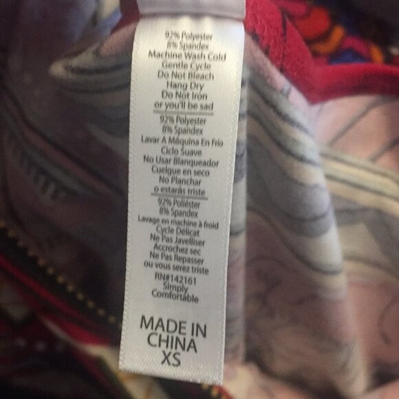 XS LuLaRoe Classic T D06 793 - Picture 5 of 5